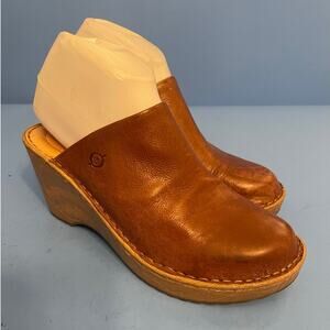 BORN Wedge Women’s Shoes Brown Leather Sandal Slip On size 8M